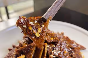 兩步搞定一碟，冷吃香辣豆乾！