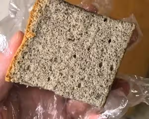 黑芝麻古早蛋糕