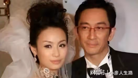 8位內地女星嫁港星，5年生4胎，丈夫大23歲，定居內地住豪宅