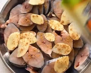 五香鮁魚