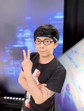 身兼多職養家！43歲男星單親養女「被目擊在飯店當櫃台員」,「本人證實已上班2個月」月薪曝光!