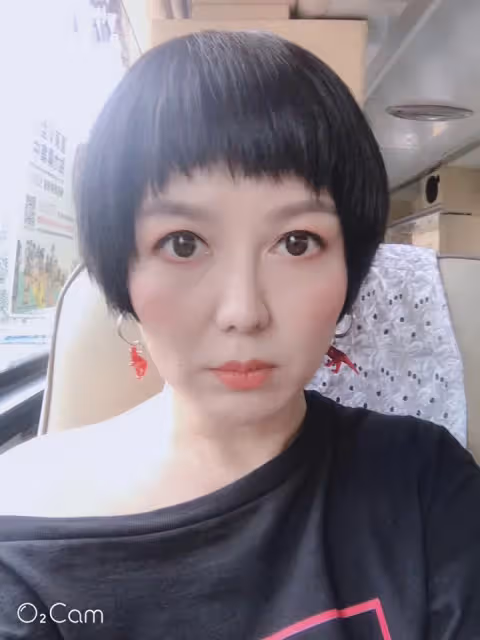 不只一個女兒!苗可麗自曝「還有6子女」全都不在戶口上 哽咽坦言:「每次探望都會很想哭」