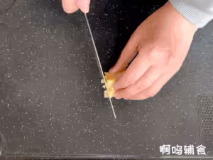 12m+ 芝士餅乾條，酥酥脆脆奶香濃郁！