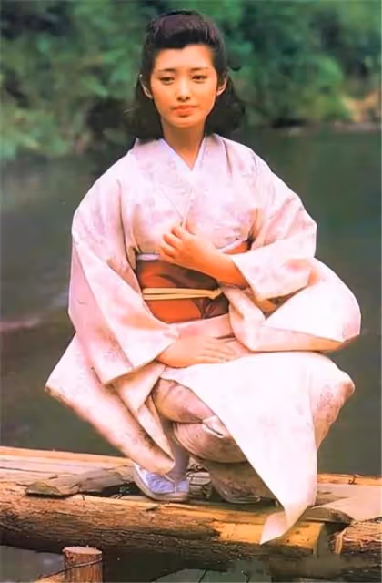 花之三人娘——花落誰家