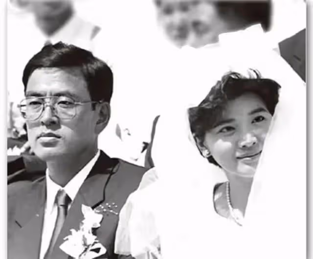 花之三人娘——花落誰家