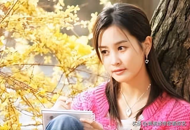 李多海：李易峰前女友，屢遭整容質疑，現39歲和男友6年甜蜜近照