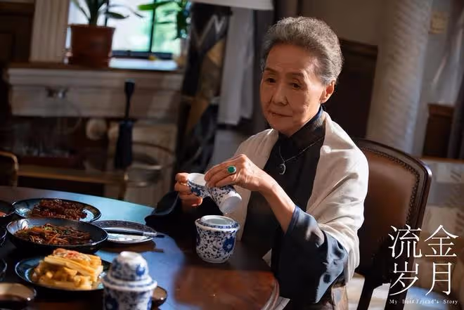 吳彥姝:72歲才進圈,現今成「最美奶奶」,用演技打出「王炸」