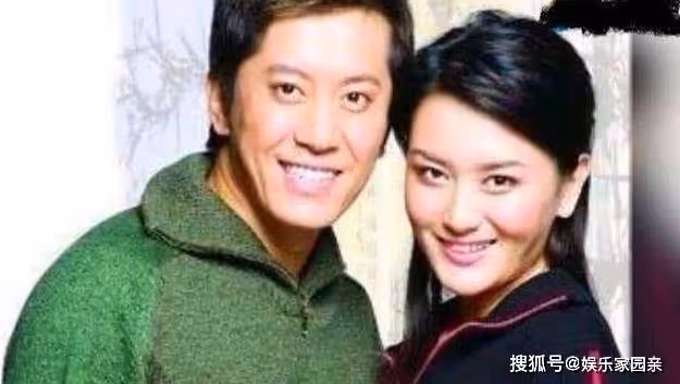 毛寧隱藏多年的老婆,原來是大家熟悉的她,難怪事業會如此成功