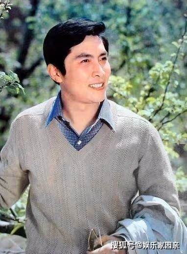 他曾是「李雲龍」第一人選，因嫌片酬低而拒演，最終成就了李幼斌