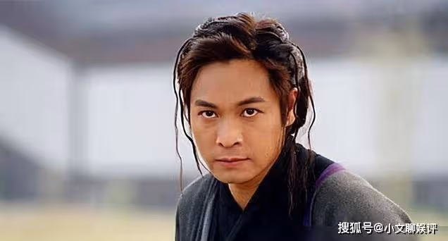 靠「裝傻」獲視帝,被稱為張國榮接班人,妻子是西遊記中的紅孩兒
