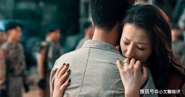 《冰雨火》害死妻子背叛婚姻,楊興權與瓊姐的那一吻,負了兩個女人