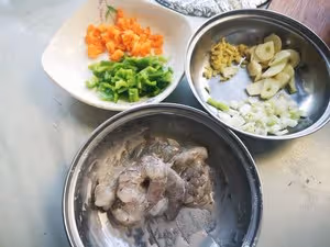 桃花泛（番茄蝦仁鍋巴）