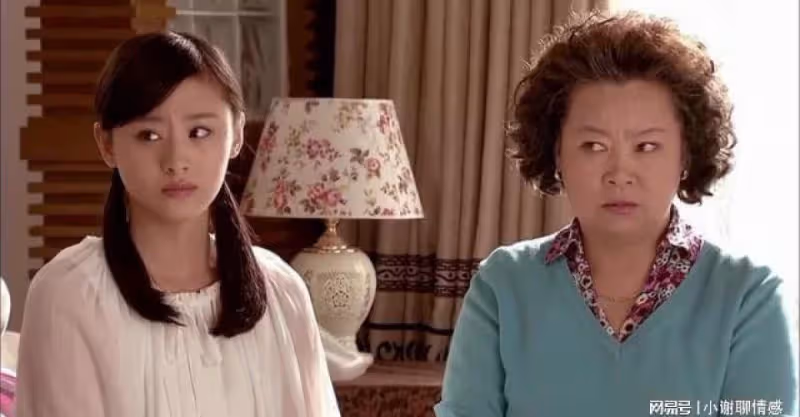 婆婆生病求我照顧，我讓她支付誤工費，沒錢免談，老公說我做得對