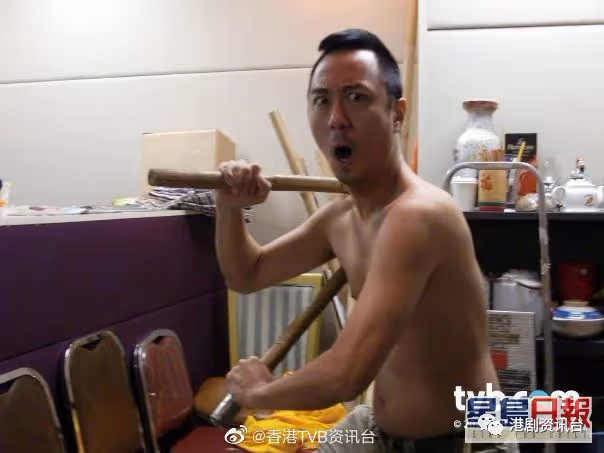 50歲TVB綠葉王認與佘詩曼難發展！戴耀明：只會被叫軟飯王