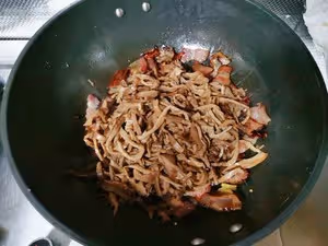 煙筍炒臘肉