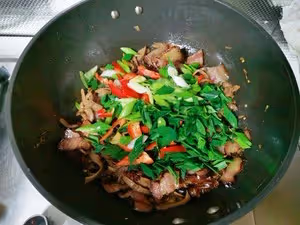 煙筍炒臘肉