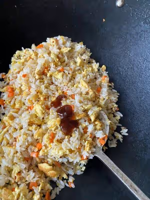 5』分鐘!超快手蛋炒飯！內含超詳細過程（粒粒分明）