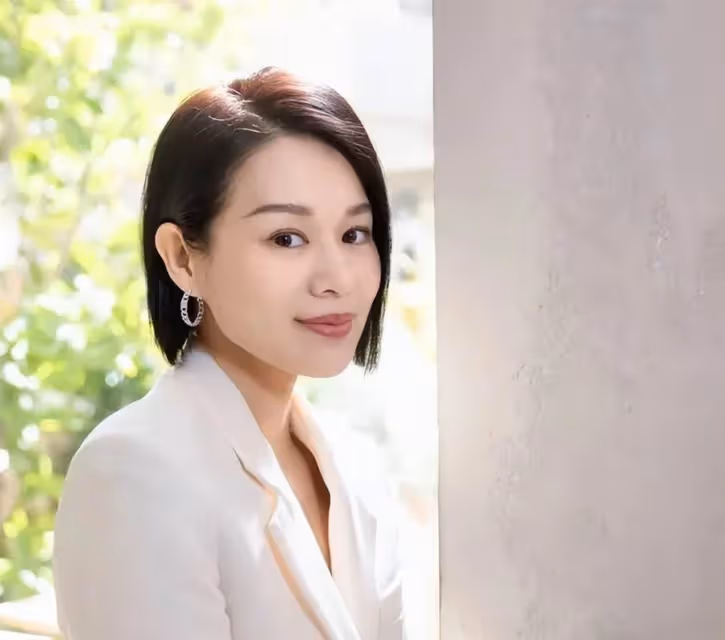 港姐的沒落!20年前最丑港姐跟如今最美港姐一對比,差距一眼可見
