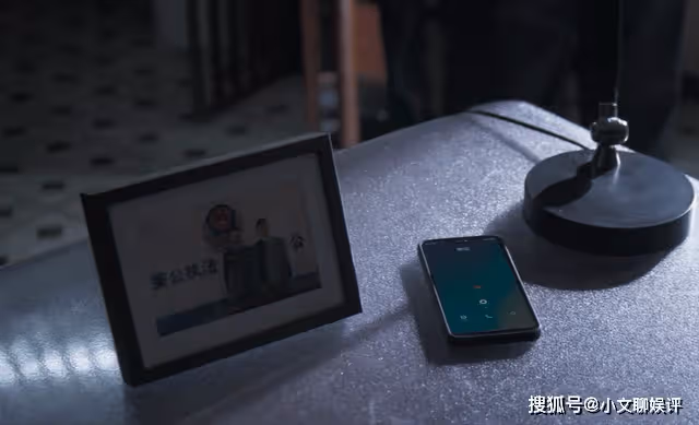 《罰罪》肖振邦跳樓前做了3件事,幫了趙家,毀了肖晨最後的期待