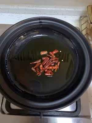 花菜粉絲干鍋煲