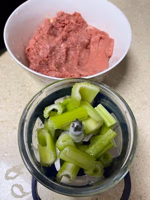 牛肉拇指生煎包