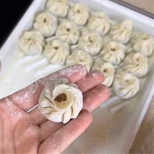牛肉拇指生煎包