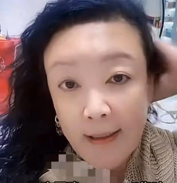 台灣省發生地震後,汪小菲母親張蘭和孫女視頻,稱新房子能抗十級