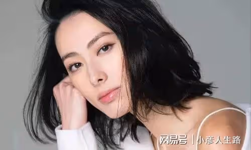 為李澤楷生三子，卻嫁不進豪門：梁洛施的人生，比想像中更坎坷