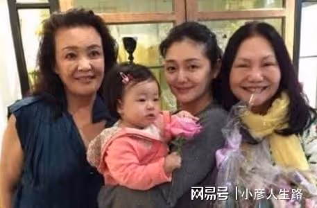 曝大S看前婆婆直播,張蘭稱呼她「S姐姐」,網友:無實物表演?