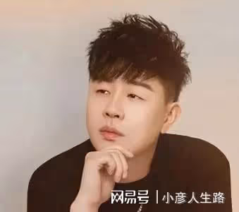 胡彥斌捲入李易峰風波,與灣灣互動親密,綜藝被打碼作品或將下架