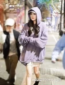 膝蓋內扣、外八字,這9位「半身美女」,走路姿勢簡直毀形象