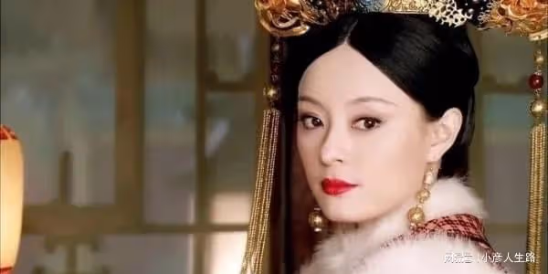 膝蓋內扣、外八字,這9位「半身美女」,走路姿勢簡直毀形象