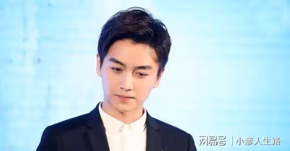 萬萬沒想到,這8位明星也是童星,蔣欣曾是胖妞、許晴其貌不揚