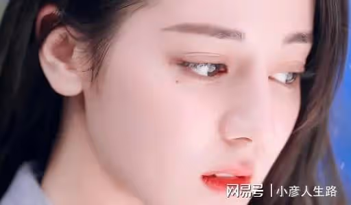 殷桃的唇上痣,孫儷的痦子,千璽的坑,明星的特點你認得出嗎?