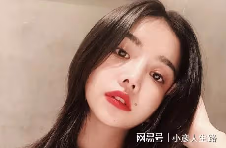 殷桃的唇上痣,孫儷的痦子,千璽的坑,明星的特點你認得出嗎?