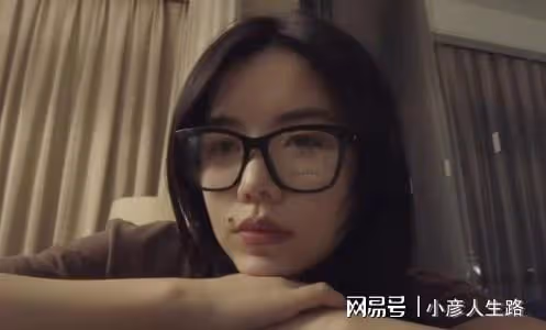 殷桃的唇上痣,孫儷的痦子,千璽的坑,明星的特點你認得出嗎?