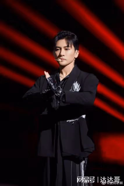 蘇有朋《披荊斬棘2》一公奪冠!震撼火刀舞「他手毛慘被燒」