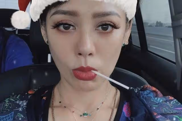 寧靜的22歲混血兒子：繼承父母完美基因，父母離婚後仍堅強成長