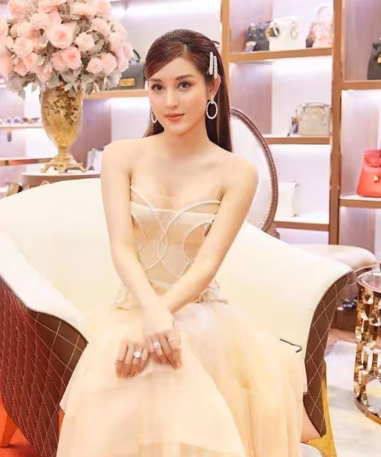國外第一美女Nguyen,完美身材顏值天花板,果然名不虛傳