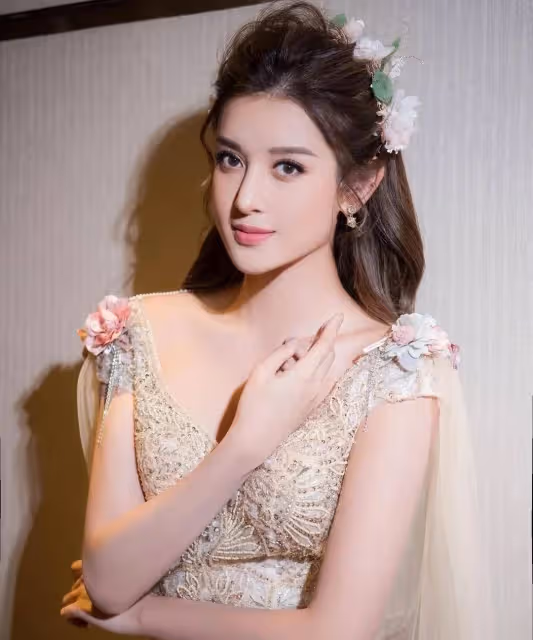 國外第一美女Nguyen,完美身材顏值天花板,果然名不虛傳