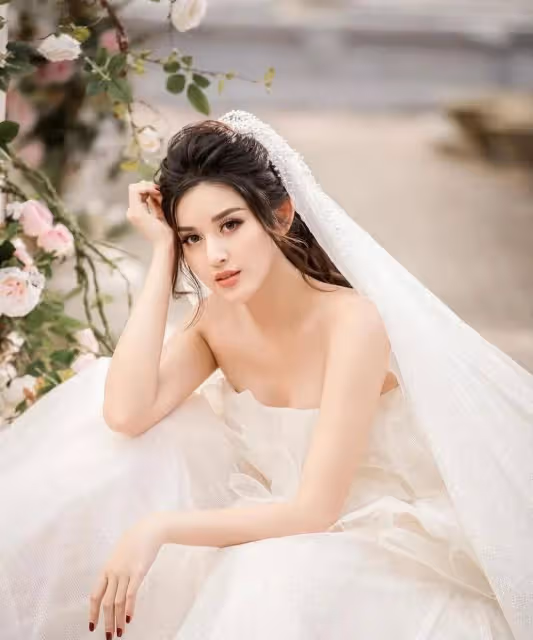 國外第一美女Nguyen，完美身材顏值天花板，果然名不虛傳