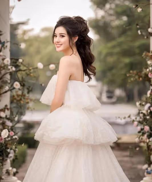 國外第一美女Nguyen，完美身材顏值天花板，果然名不虛傳