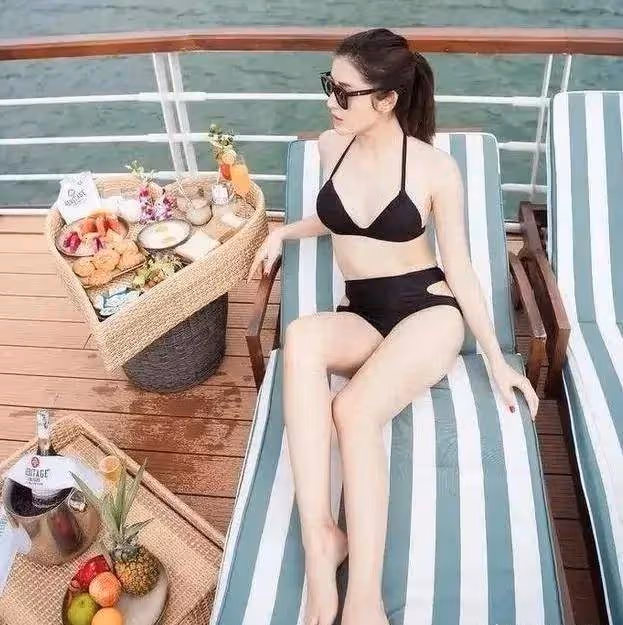 國外第一美女Nguyen，完美身材顏值天花板，果然名不虛傳
