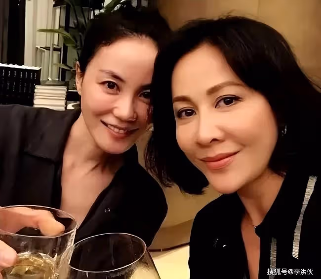 王菲不相信離婚對孩子有傷害 竇靖童李嫣很獨立
