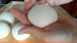 大潤發同款玉米粒沙拉小麵包（一次發酵，附手揉快速出膜方法）