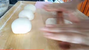 大潤發同款玉米粒沙拉小麵包（一次發酵，附手揉快速出膜方法）
