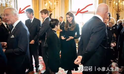 梅根在女王葬禮悼念儀式上輕蔑一笑，惹怒英國網友，她已經盡力了