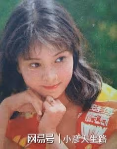 演員馮遠征:娶大8歲的梁丹妮,丁克29年,如今他還好嗎?