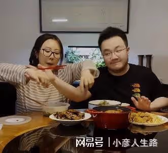 你怕老嗎?巴圖:跟你在一起我還挺期待的!只求同日死