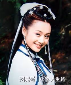 直播演戲掉淚騙粉絲，假冒劣品漫天吹，這5位明星吃相太難看